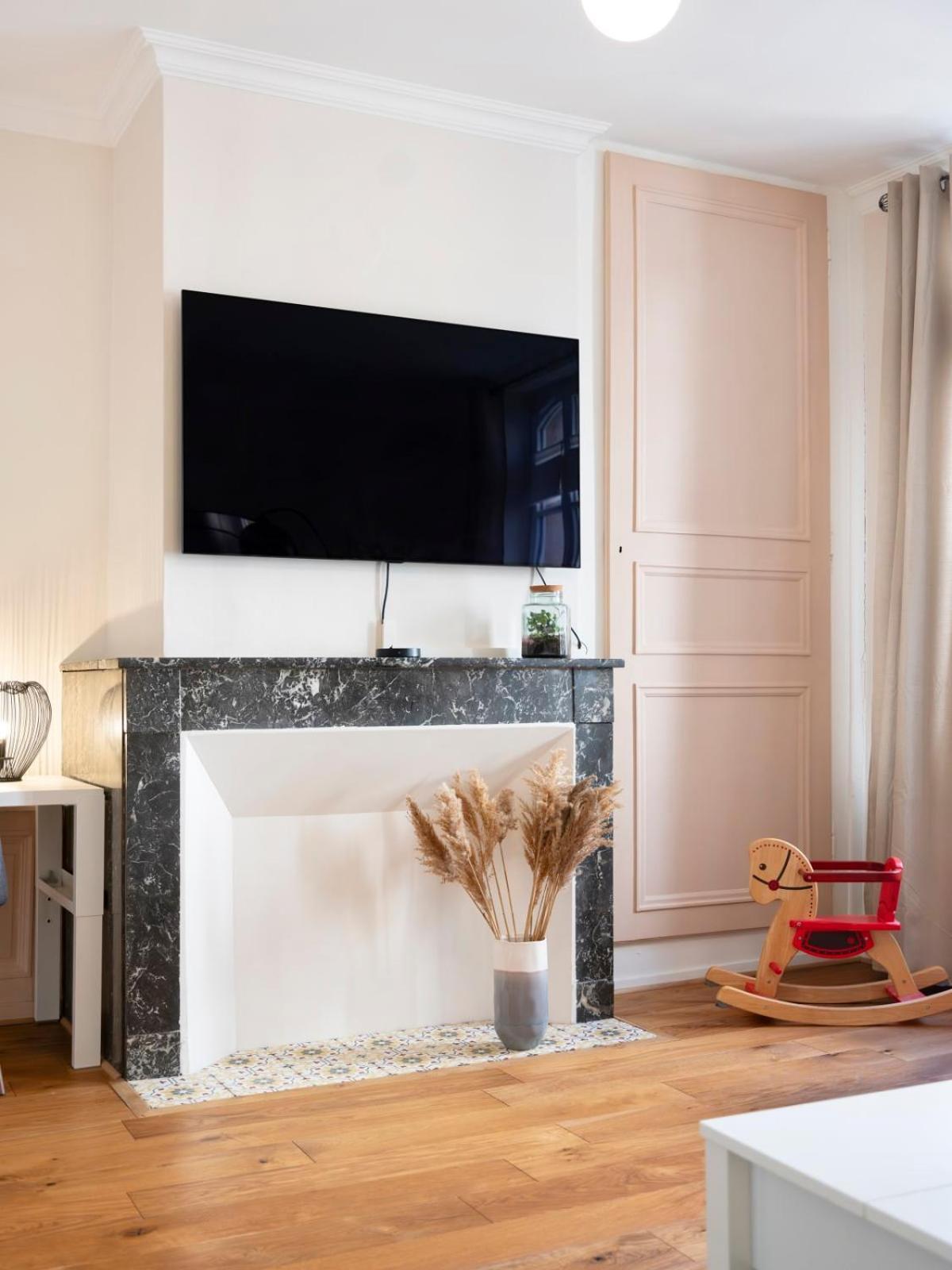 Le Charlise Apartment Metz Bagian luar foto